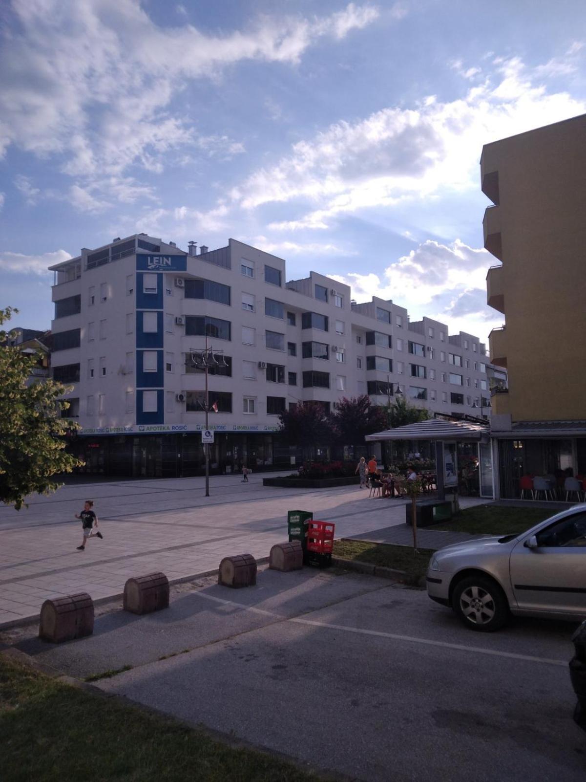 Studio Apartman Promenada Leilighet Sarajevo Eksteriør bilde